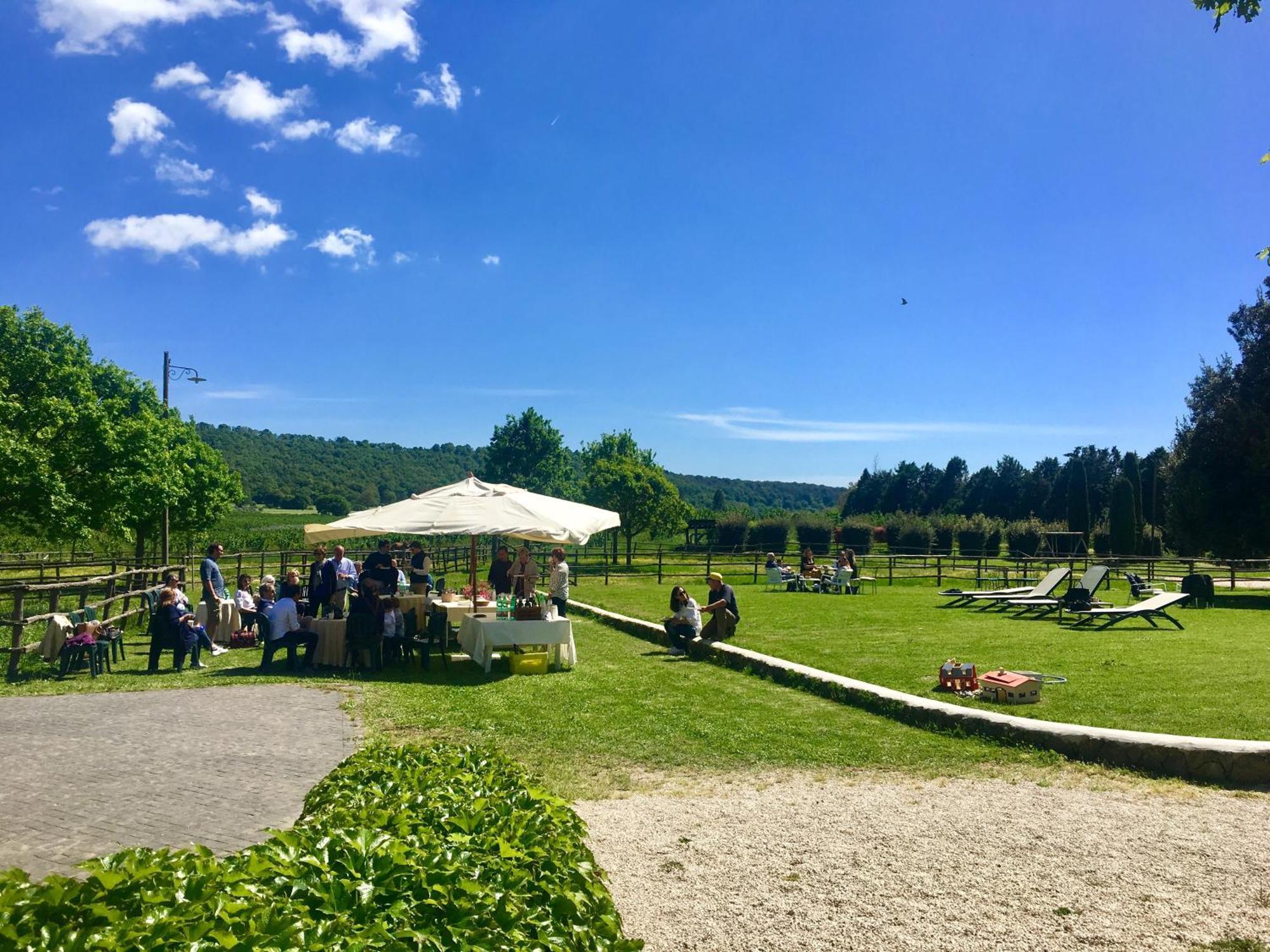 Agriturismo Potrero Grande Sul Lago Di Martignano Con Spiaggia Campagnano Di Roma Εξωτερικό φωτογραφία